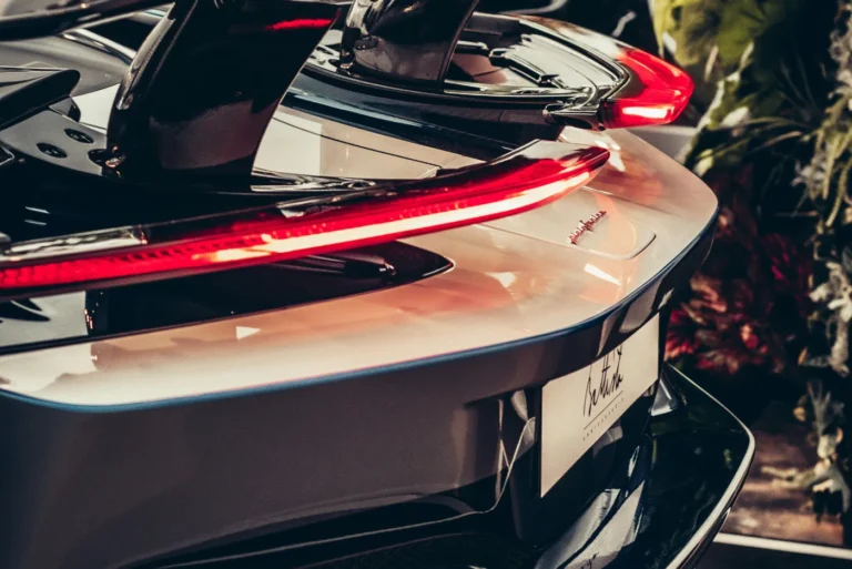 Najbrži električni automobili na svetu: trka ka maksimalnoj brzini