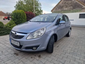 Otkup automobila – Opel Corsa D – Svetloplavi