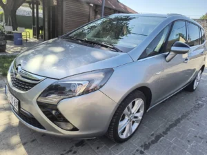 Otkup automobila – Opel Zafira Tourer – Srebrna